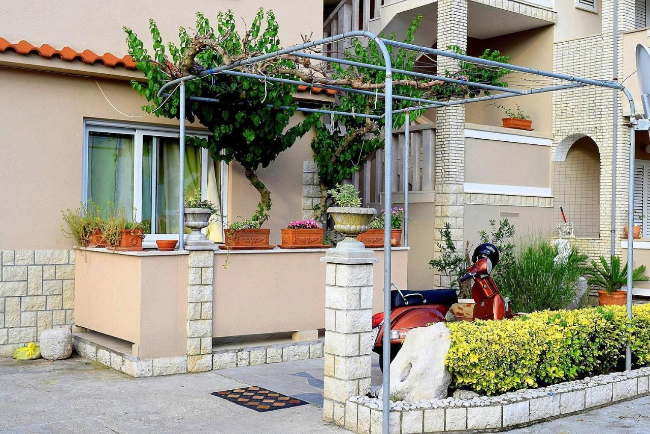Zoro Apartments Palit Dış mekan fotoğraf