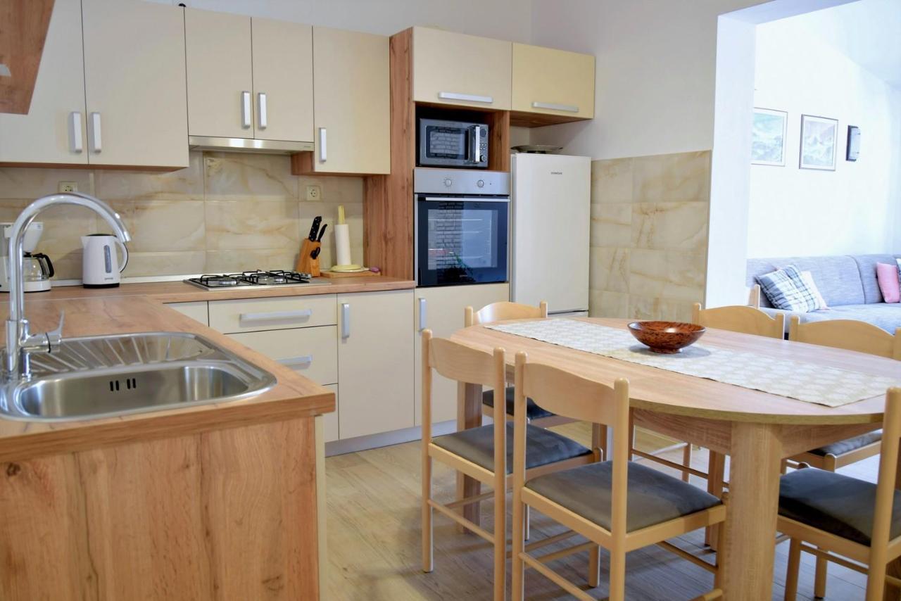 Zoro Apartments Palit Dış mekan fotoğraf